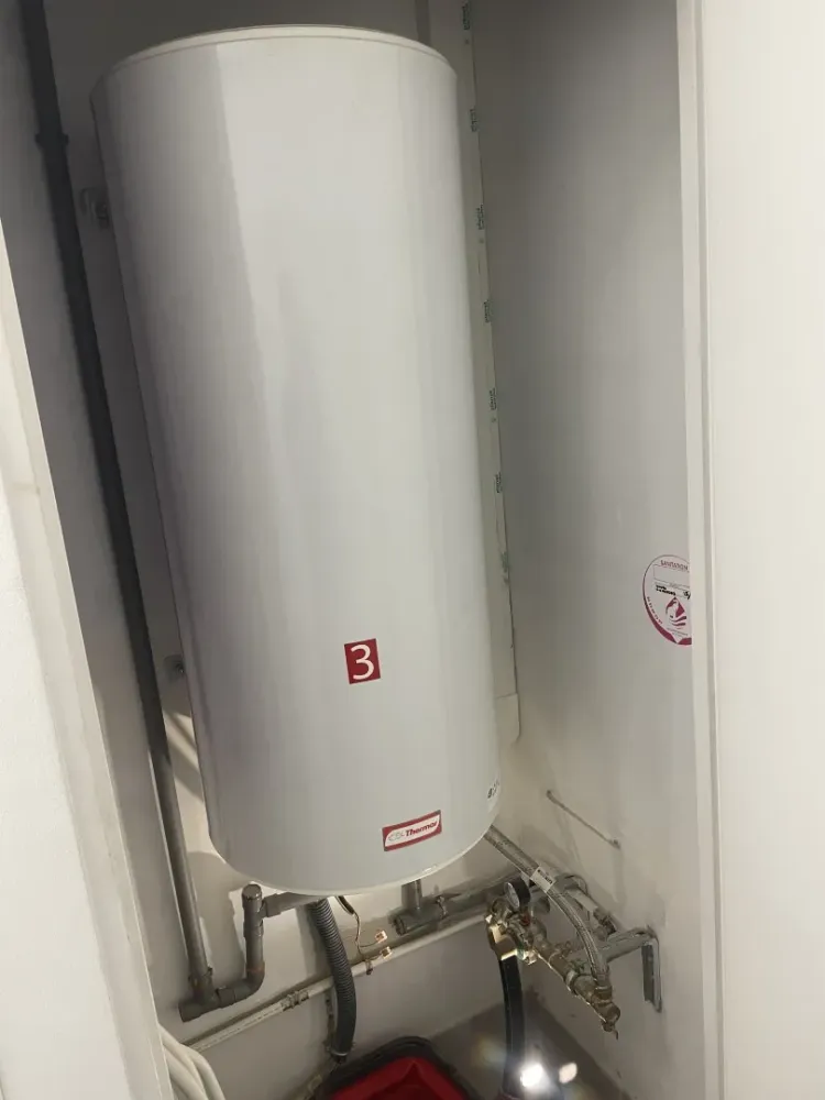 ballon d'eau chaude (23) 